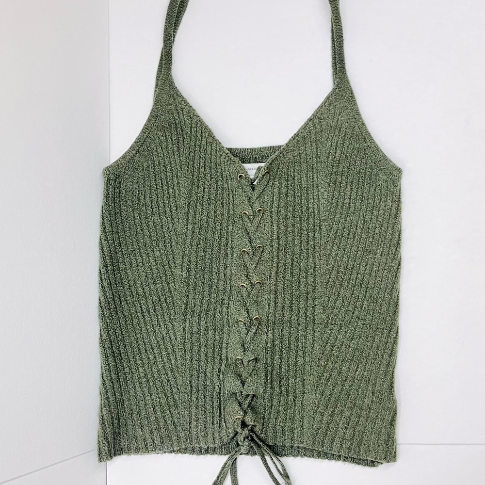AMERICAN EAGLE OUTFITTERS — LACE UP, KNIT, CROP TANK TOP, FOREST/OLIVE GREEN, XS